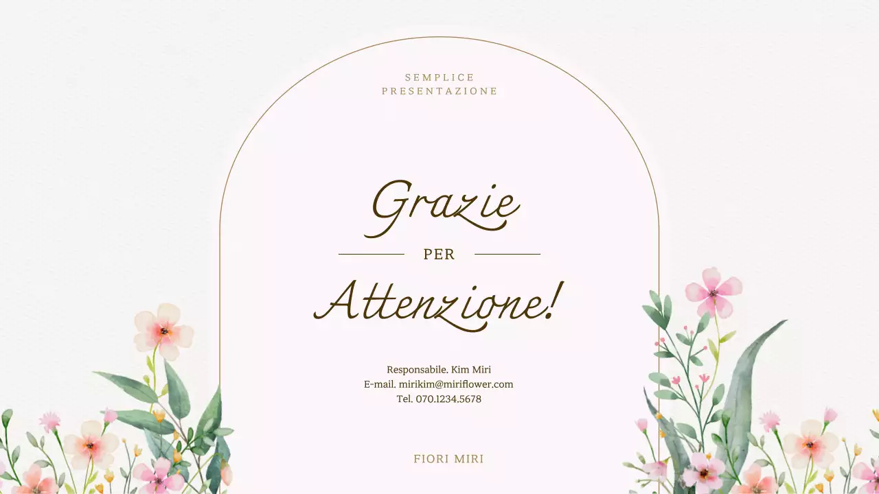 Lussuosa proposta di sfondo floreale acquerellato in avorio