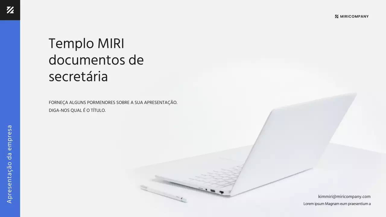 Trabalhador de escritório moderno em azul Apresentação de documento comercial