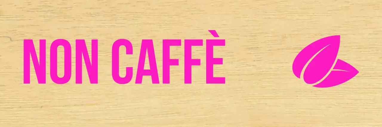 Caffè con scritte nere e accenti rosa.