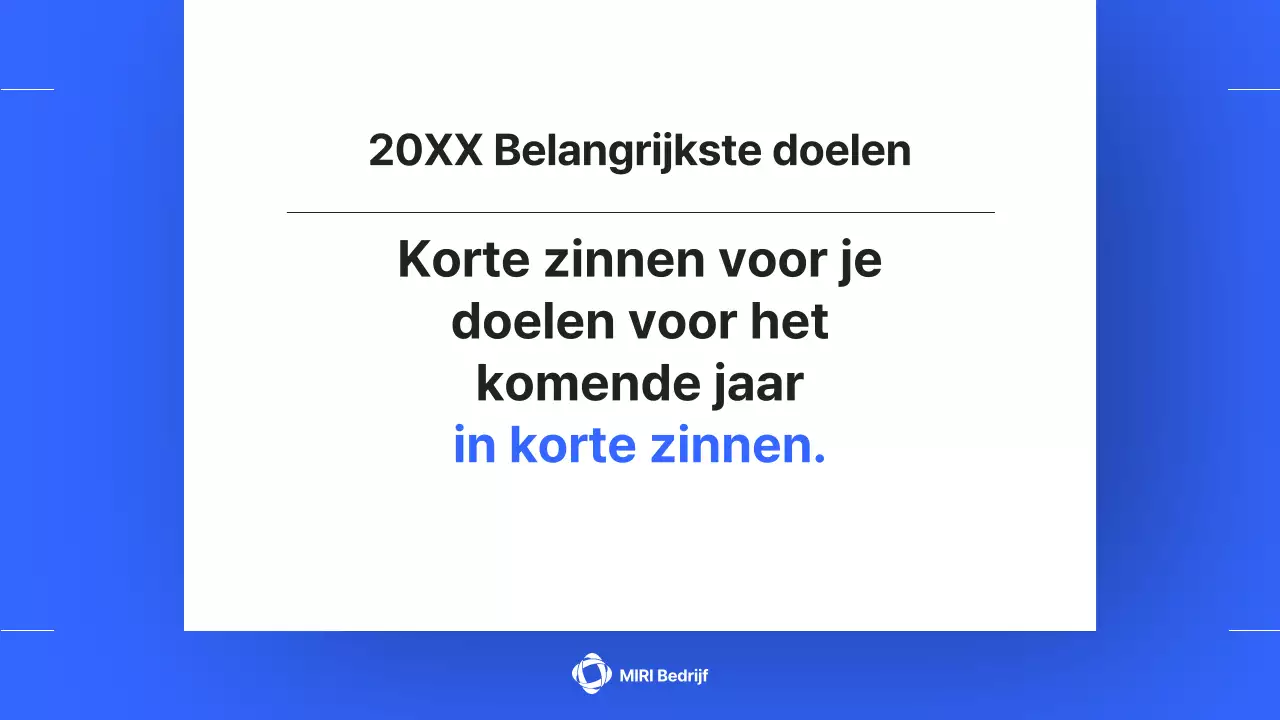 Een eenvoudig prestatieverslag aan het einde van het jaar in blauw