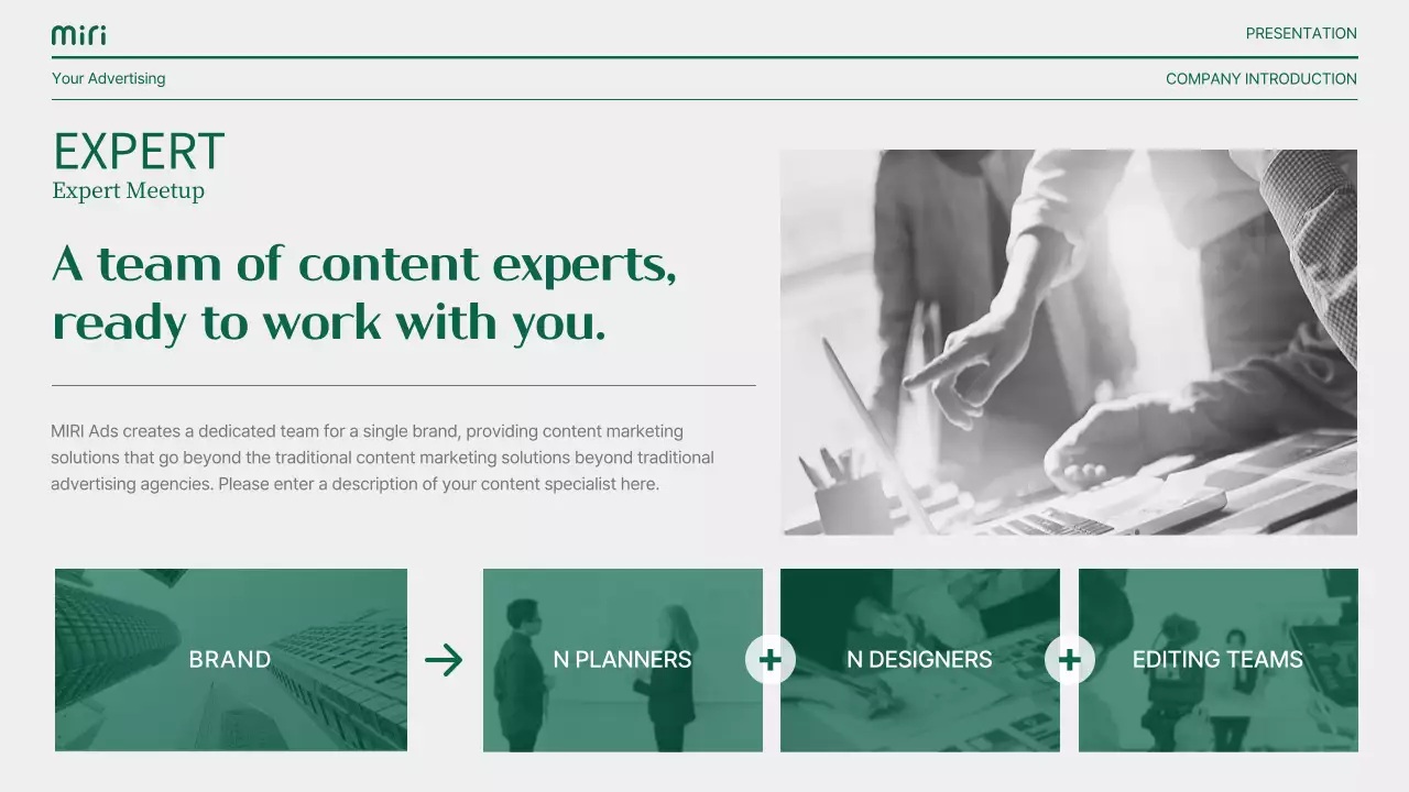 초록색과 회색의 모던한 스토리텔링형 기업 소개서