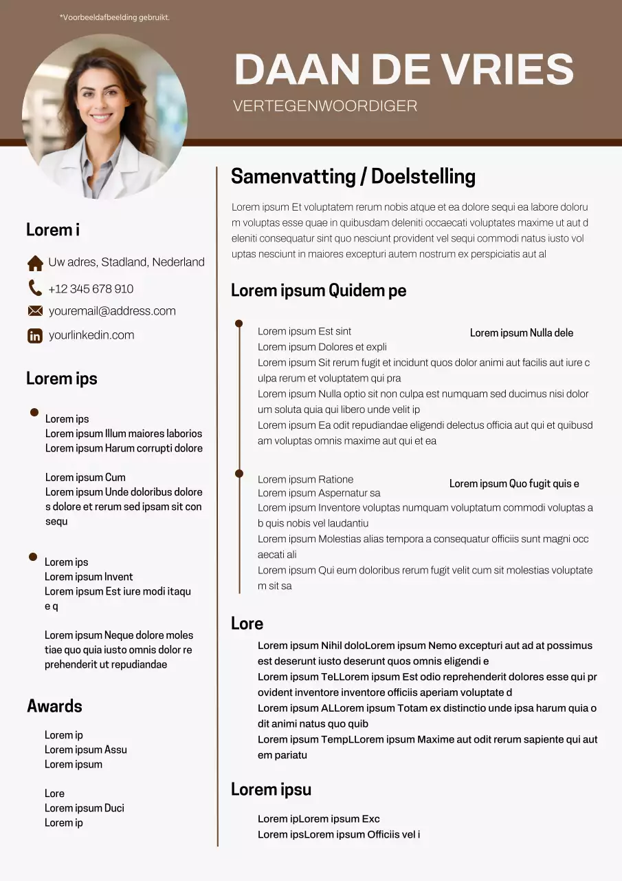 Wit en kaki Basis C.V. Verkoopmedewerker