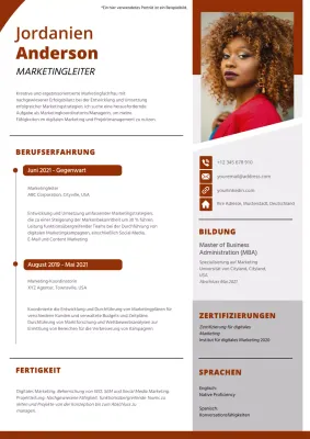 Rot und Grau Moderner Marketing Manager Lebenslauf