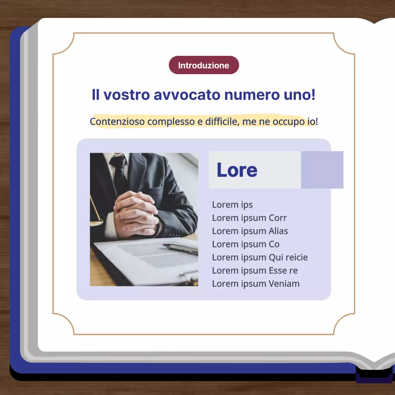 Una semplice promozione dello studio legale in blu navy e oro