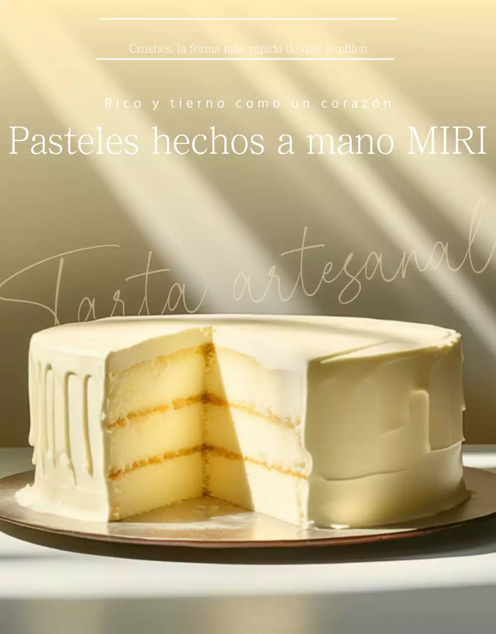 Anuncio de venta de una sencilla tarta beige y marfil