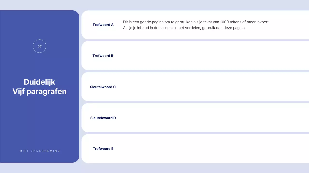Eenvoudige tekst in blauw voor een rapport waar je veel over kunt schrijven