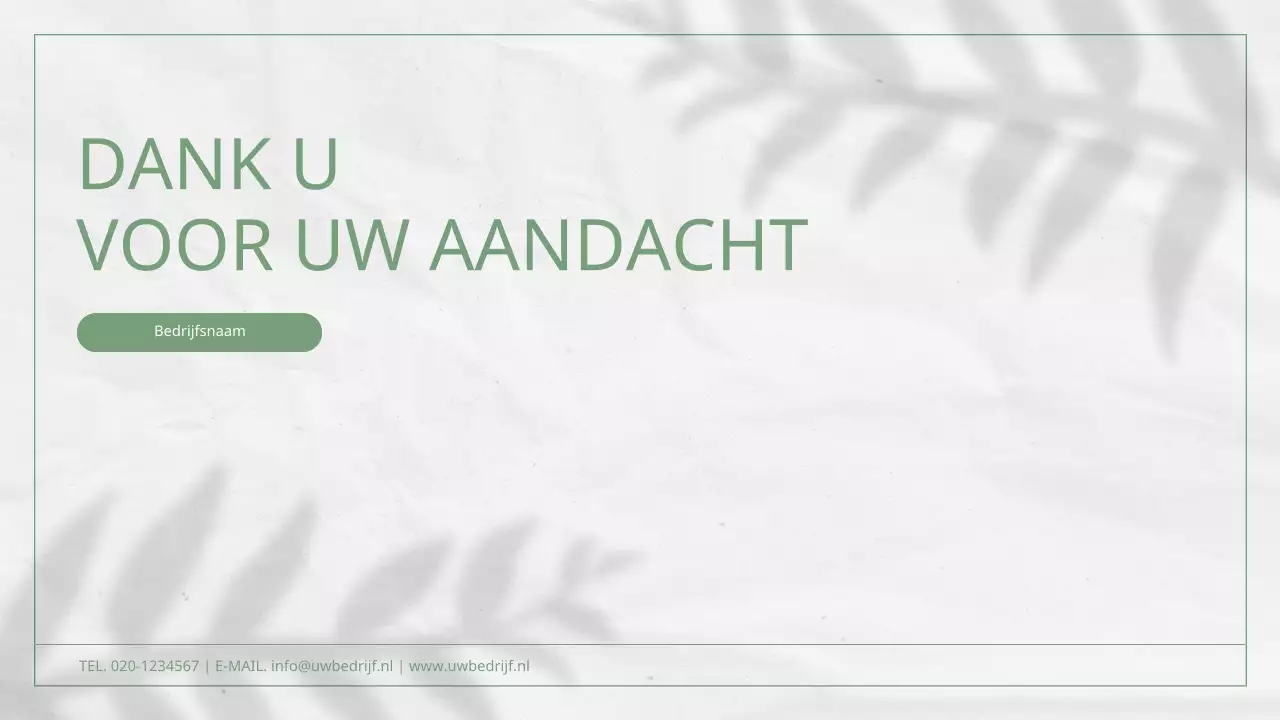 Wit en groen zakelijk rapportagemateriaal met natuurthema