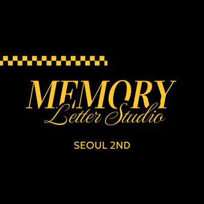 Desain alat tulis yang elegan dengan latar belakang hitam