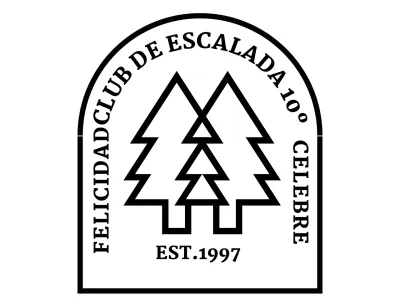 Club de camping con logotipo en forma de arco con ilustración de un árbol