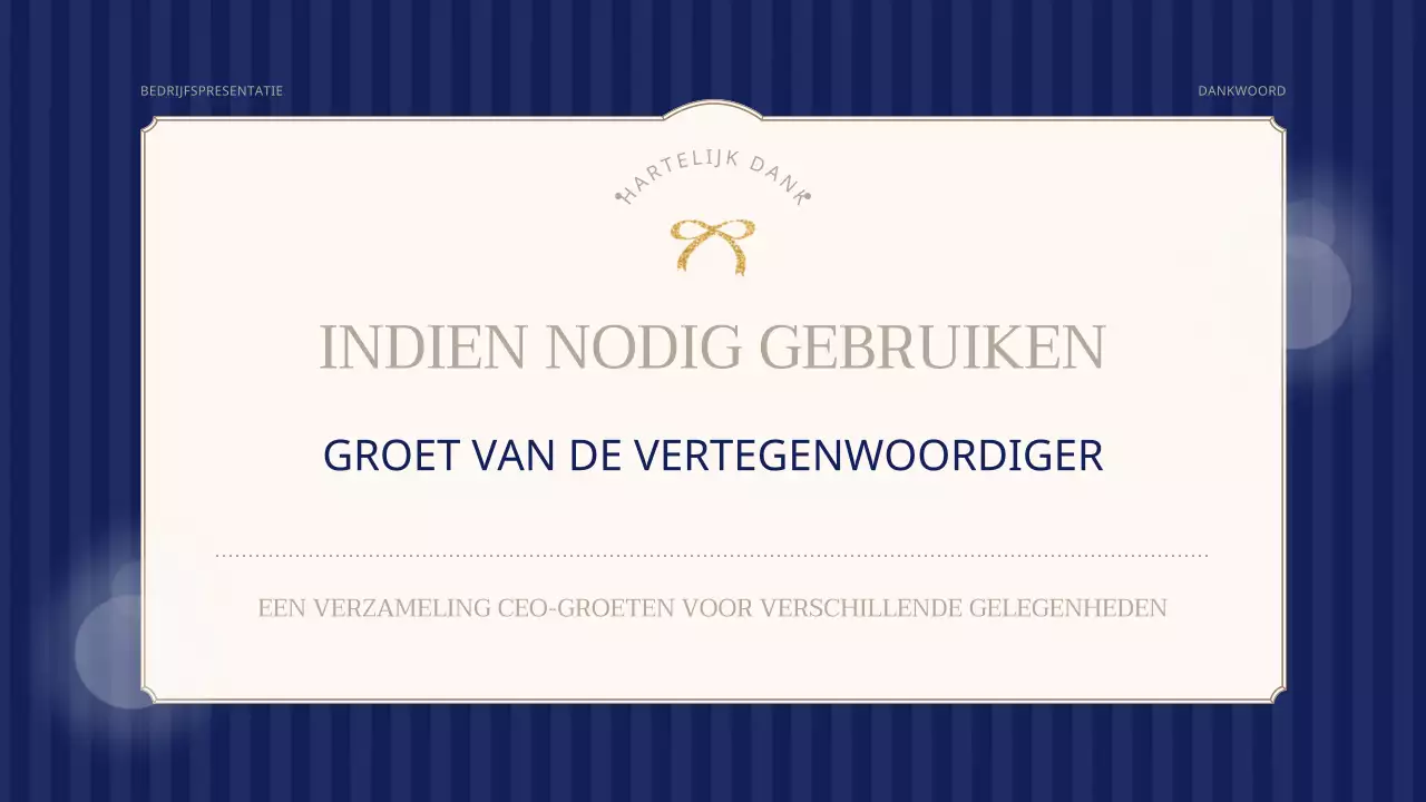 Een eenvoudige handtekening in marineblauw en ivoorkleur