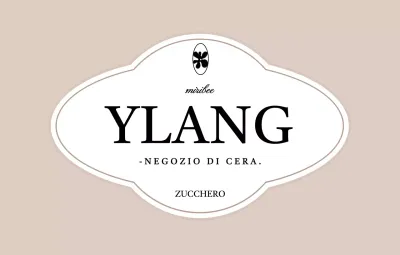 Negozio di cerette con una lussuosa cornice tipografica in beige