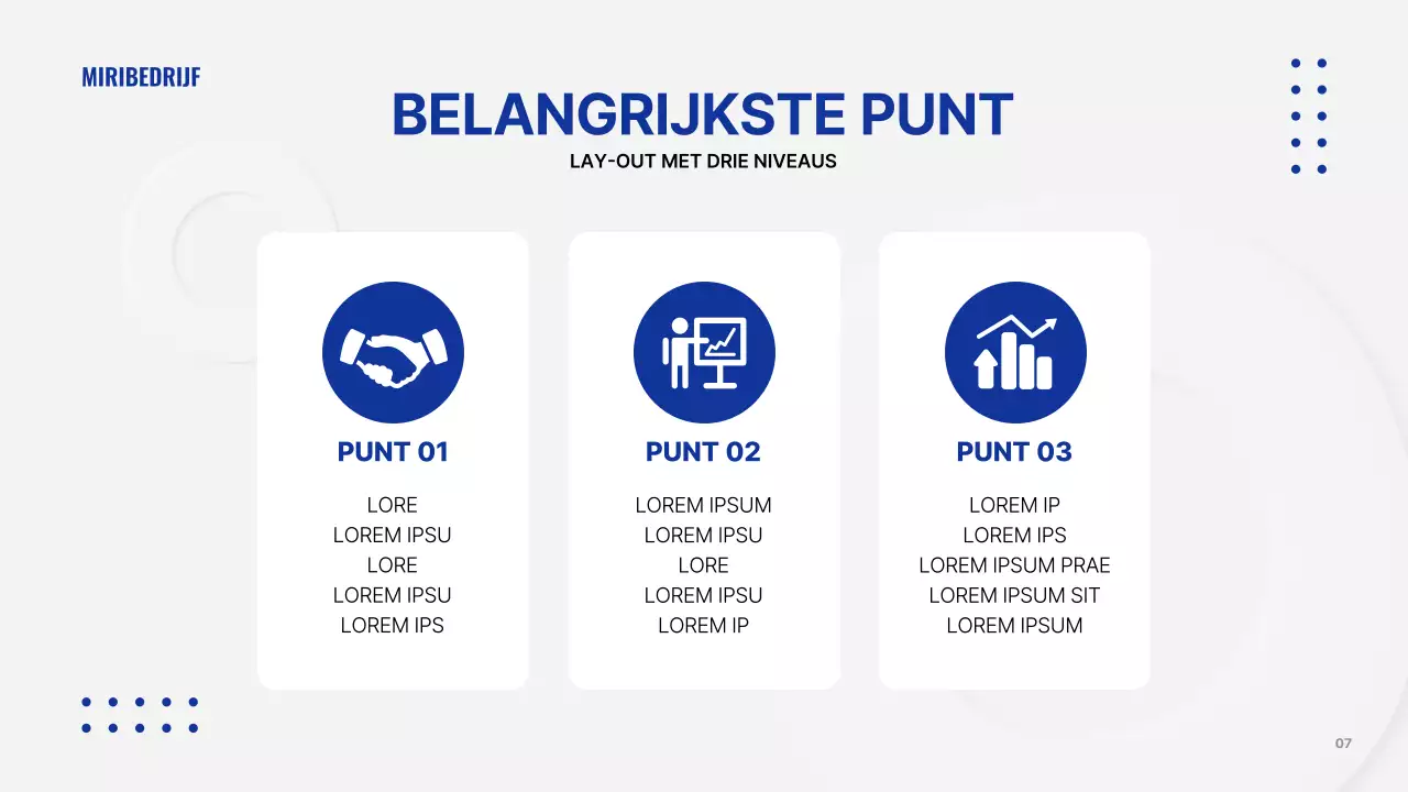 Minimalistische bedrijfspresentatie in wit en marineblauw