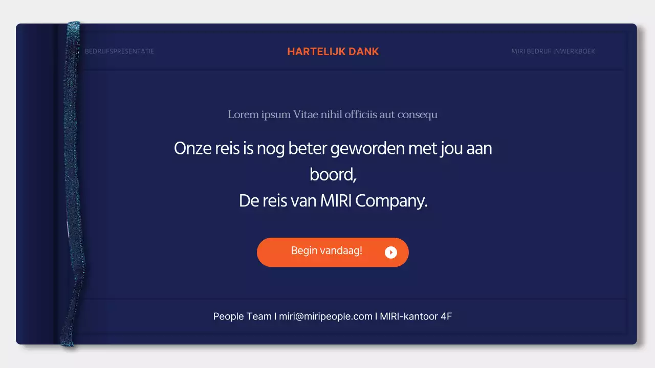 Eenvoudig blauw en oranje onboarding trainingsmateriaal voor nieuwe werknemers