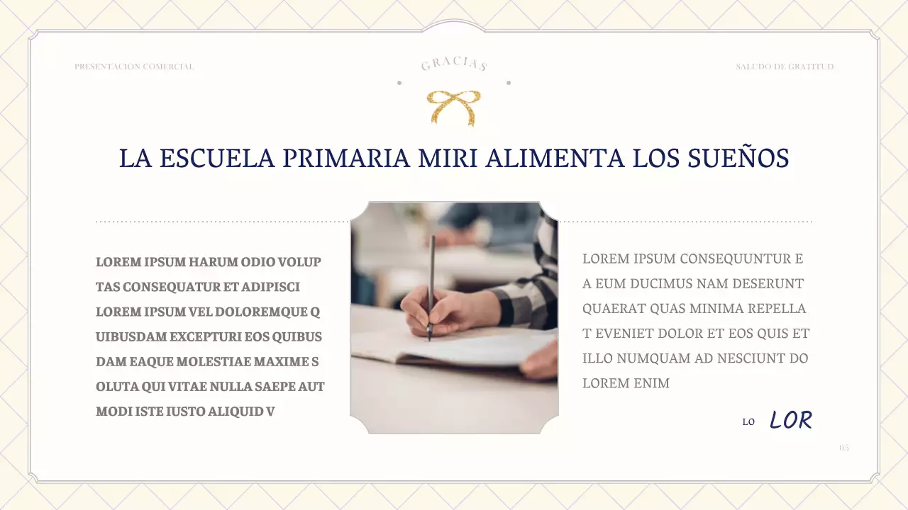 Un sencillo poste de felicitación de firma en azul marino y marfil