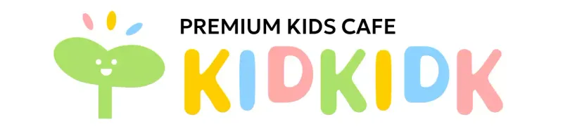 Kids Cafe color design with smiling bud icon