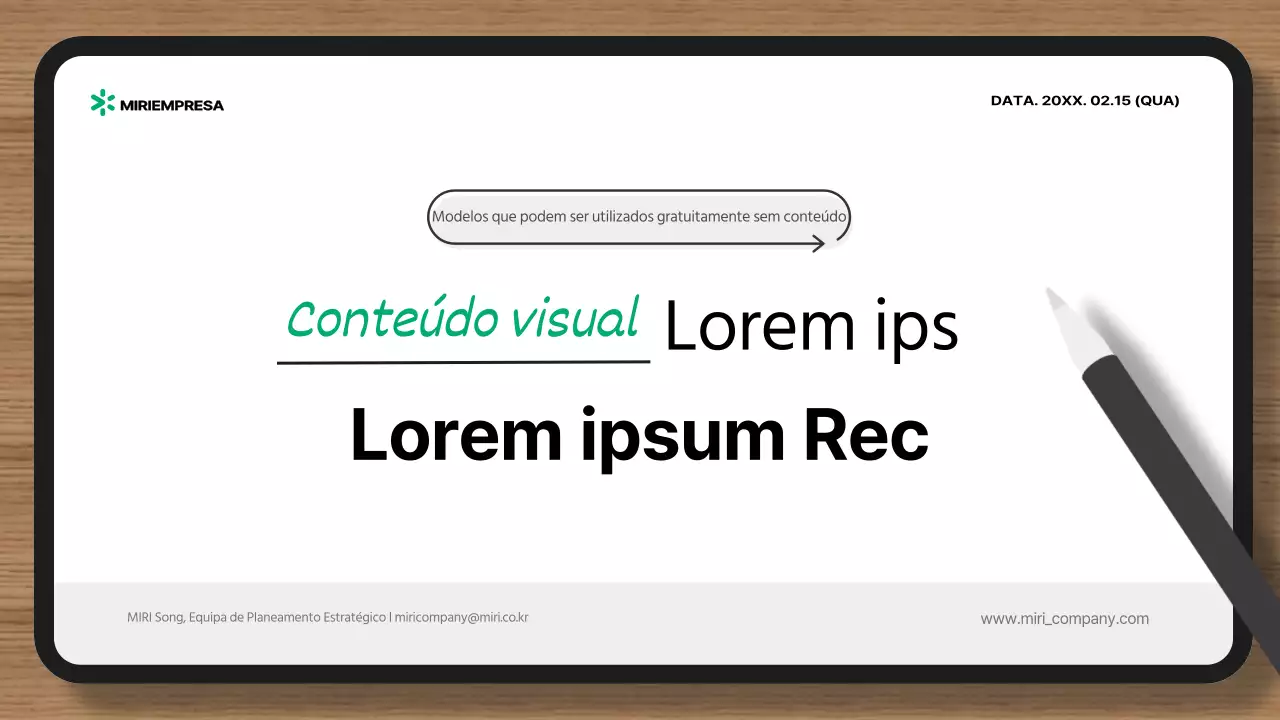 Apresentação com um fundo verde e cinzento simples e apenas elementos
