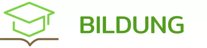 Smart Learning mit grüner Bachelor-Mütze und Buchillustrations-Logo