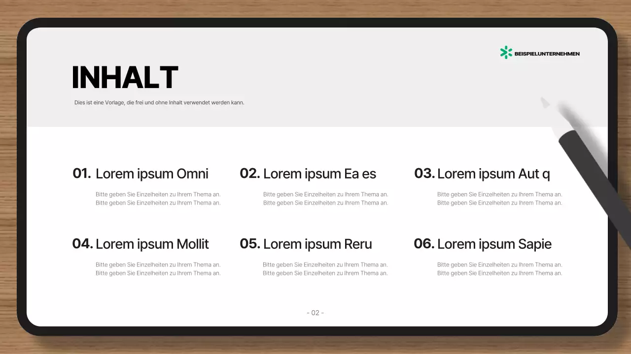 Präsentation mit einem einfachen grünen und grauen Hintergrund und nur Elementen