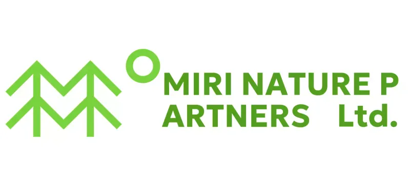 Konservasi alam sederhana dengan ilustrasi pohon dan warna-warna hijau