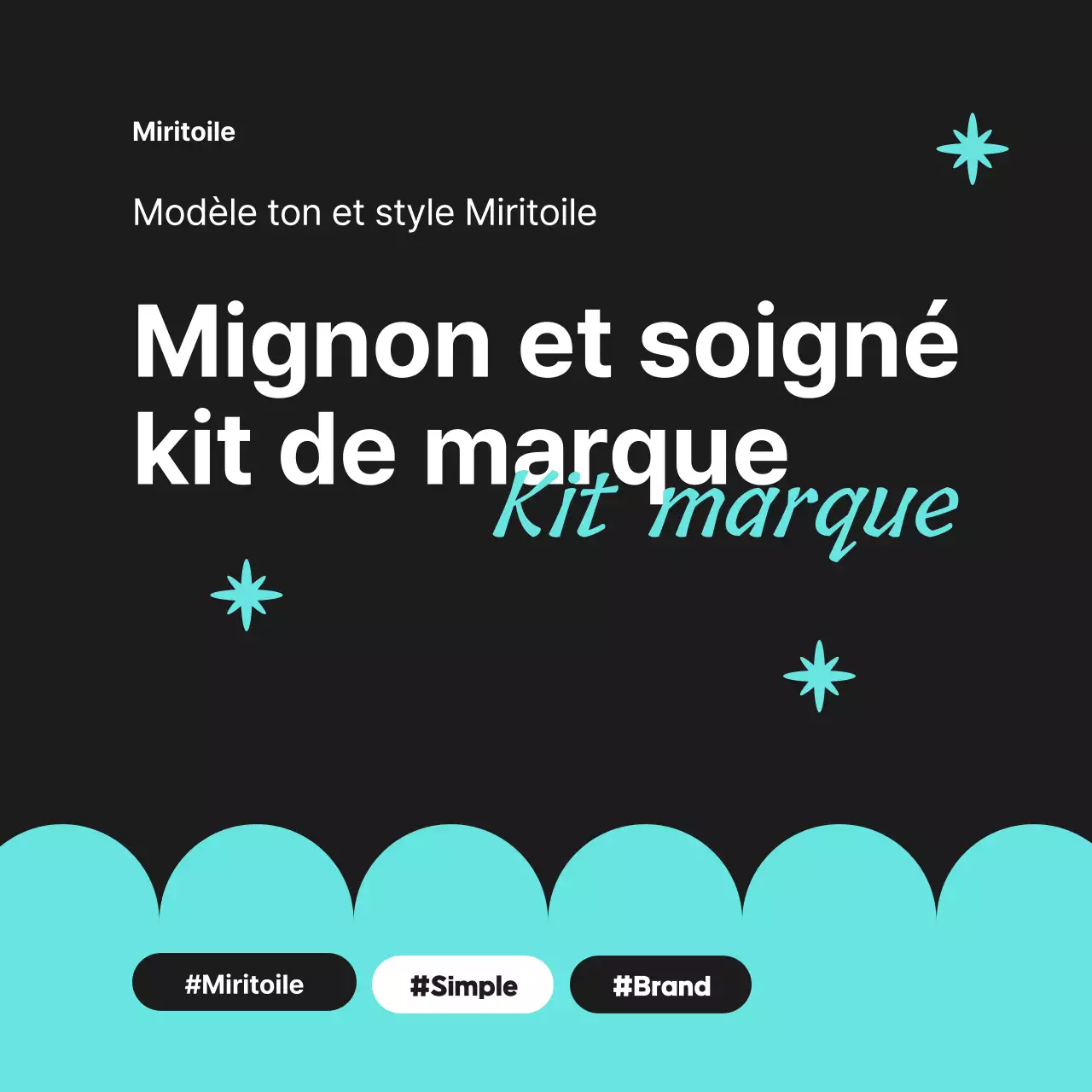 Une lettre d'information simple en noir et bleu clair pour le kit de marque