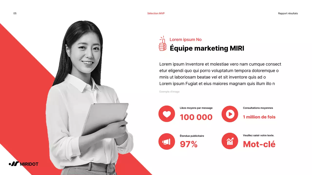 Rapport de performance de fin d'année simple avec des accents rouges