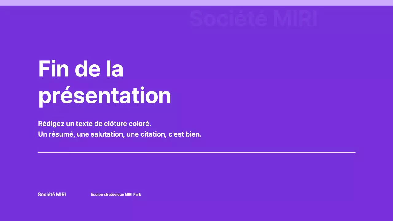Présentation avec un simple fond violet et blanc et des éléments uniquement