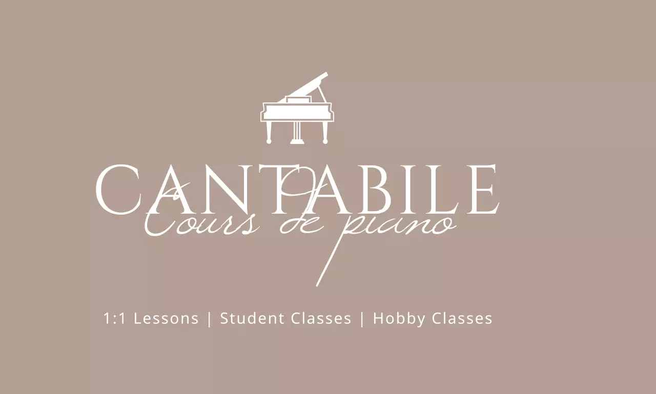 Promouvoir la luxueuse école de piano de Brown