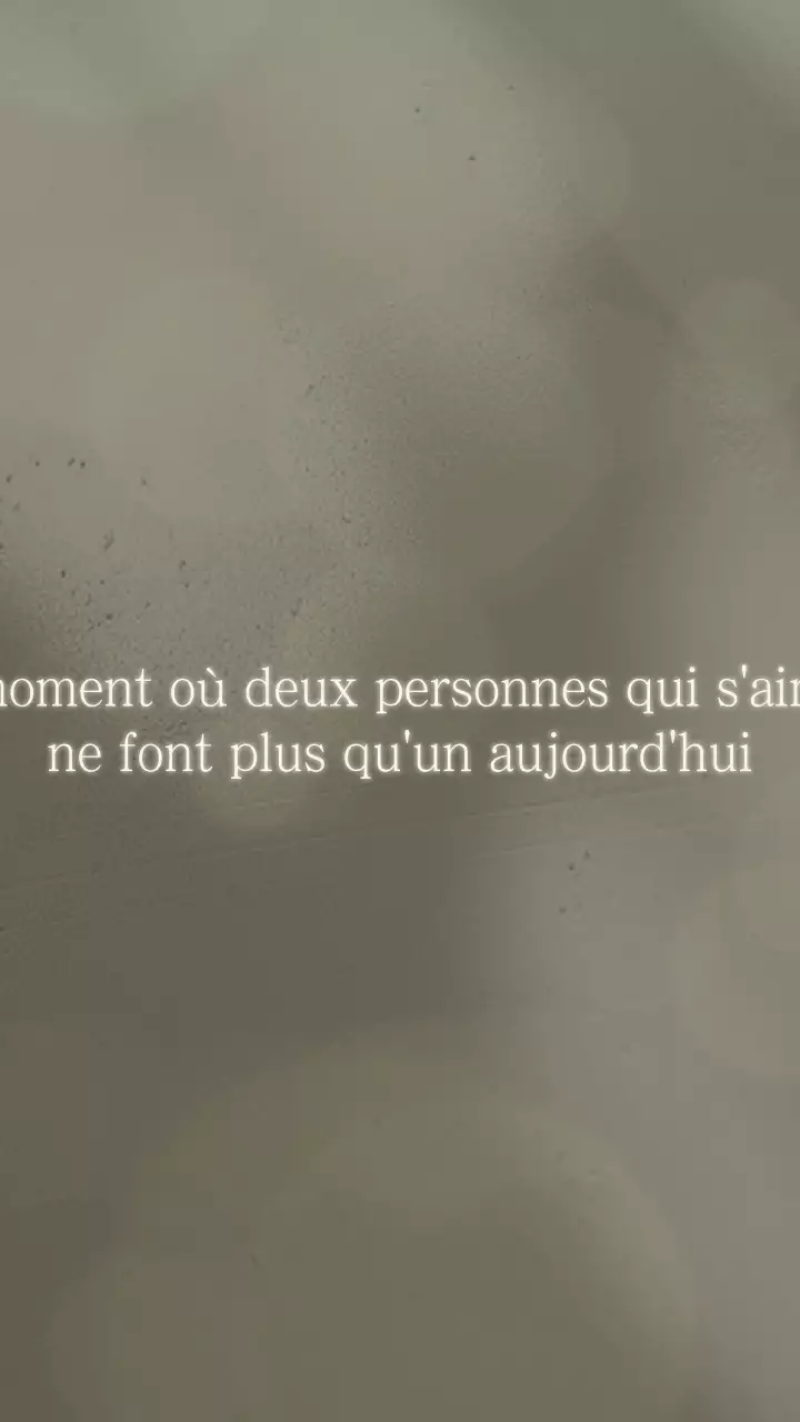 Vidéo apéritive beige simple et facile à réaliser