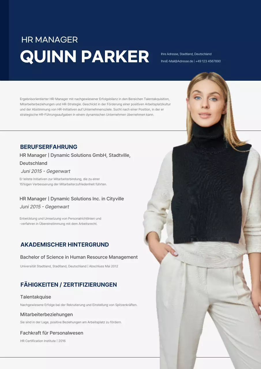 Eine einfache blau-weiße Lebenslaufbeschreibung