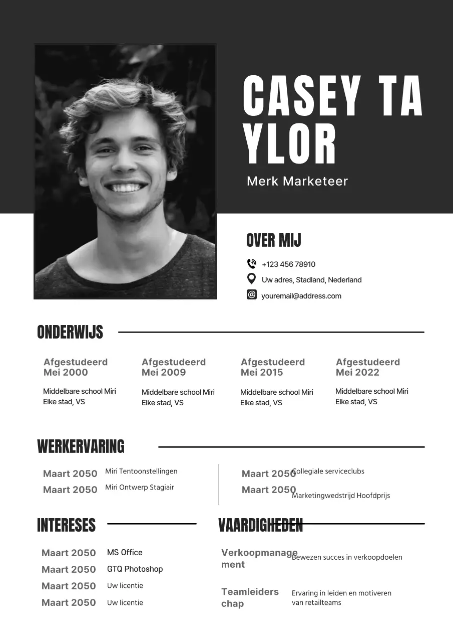 Een eenvoudige cv-beschrijving in wit en zwart