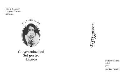 Laurea con un tocco di classe con fiori e foto