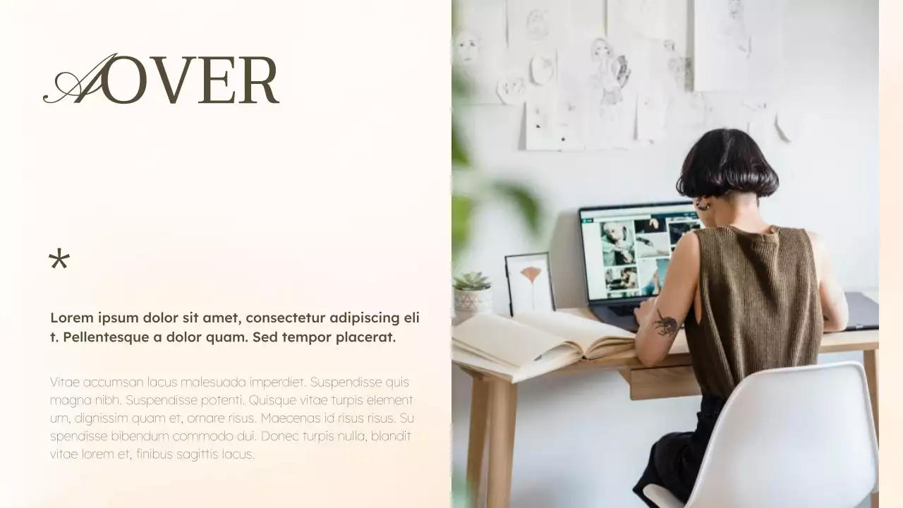 Elegant portfolio met creatief ontwerp in beige en kaki