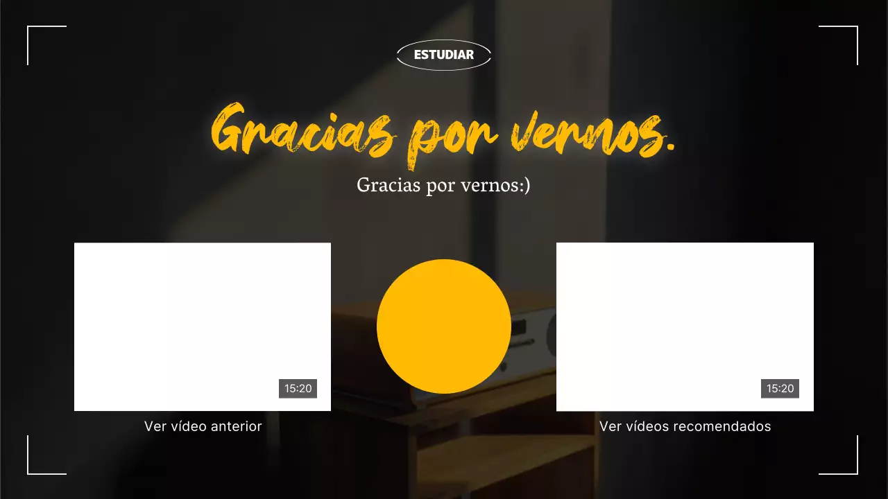 50 palabras de lujo en inglés sobre fondo gris MainTitle