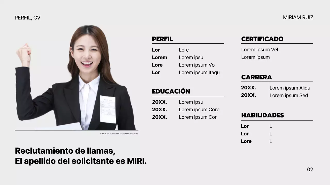 Una cartera gris y minimalista para buscar trabajo