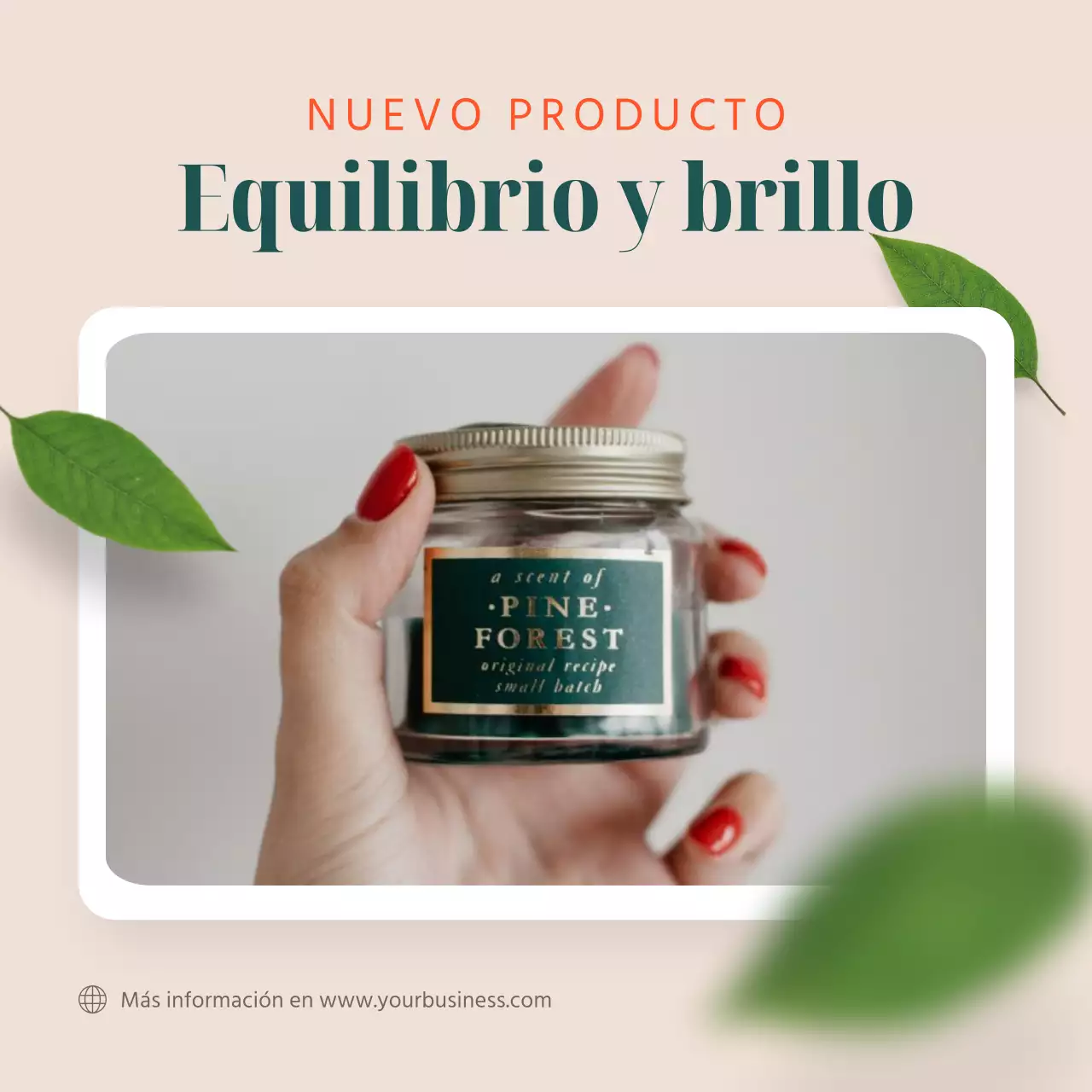 Anuncio de un nuevo producto de cuidado de la piel de color beige y verde minimalista