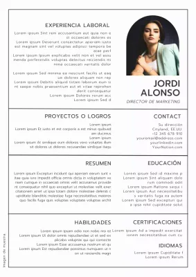 Blanco y Gris Moderno Marketing Manager Resume Introducción
