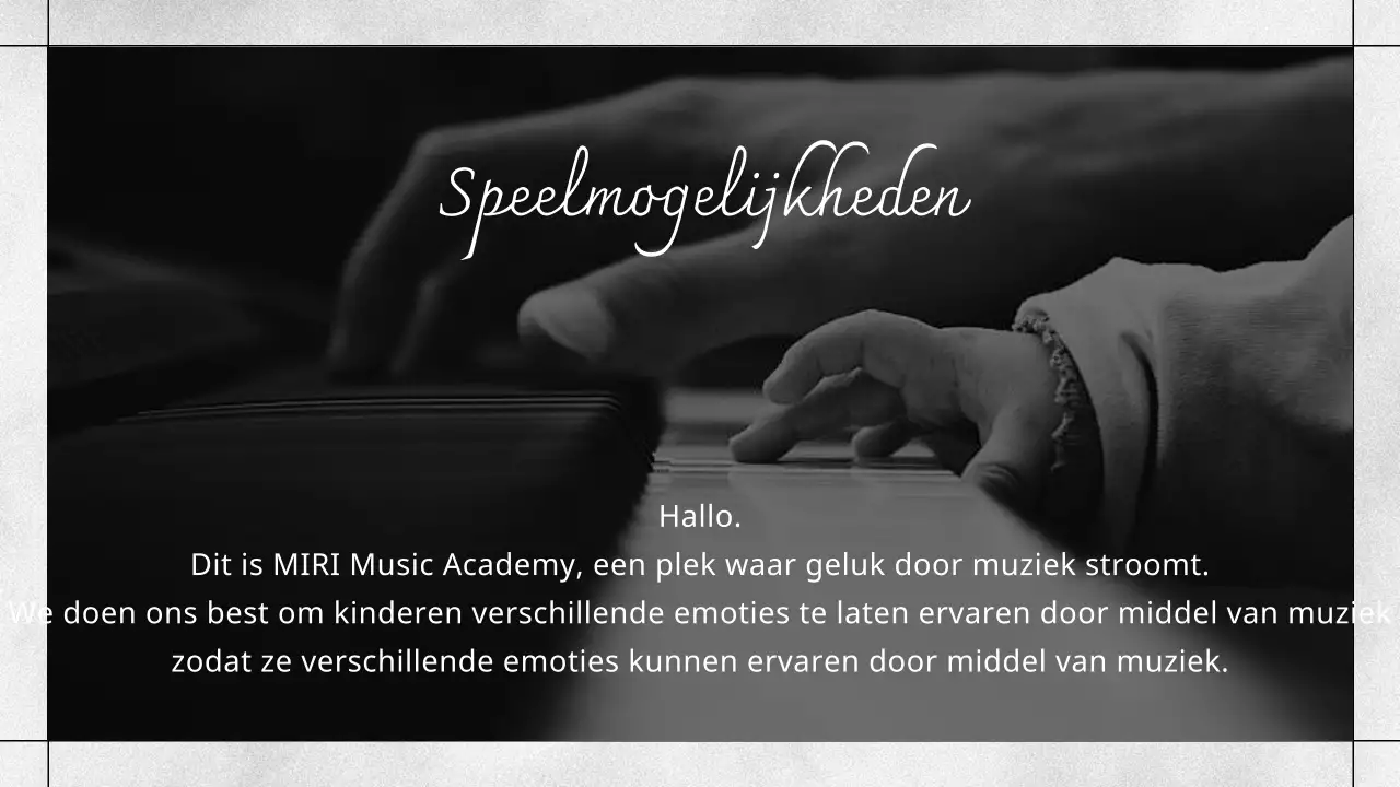 Zwart-wit, moderne prospectus muziekschool