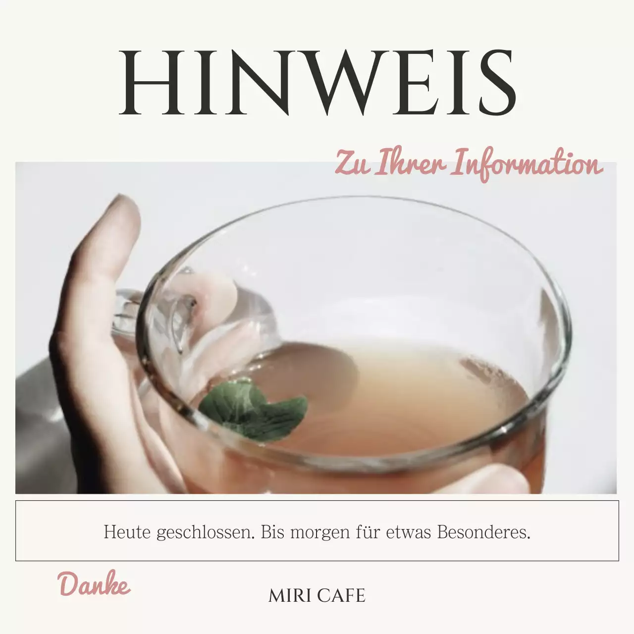 Eine stilvolle Café-Ankündigung in Schwarz und Elfenbein