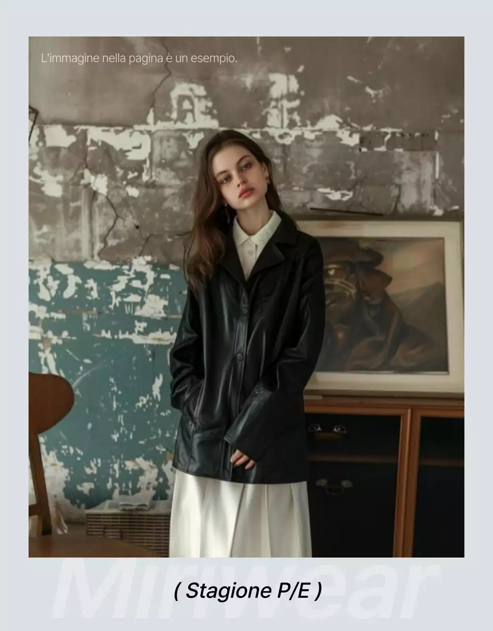 Promuovere una pagina di dettaglio mobile di moda blu e bianca di tendenza