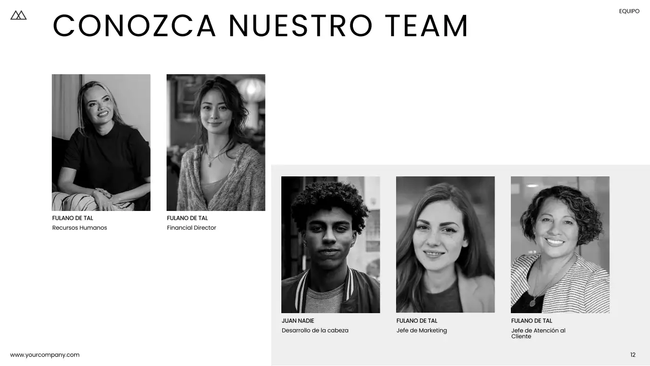 Blanco y negro Minimal Simple Business Product Pitch