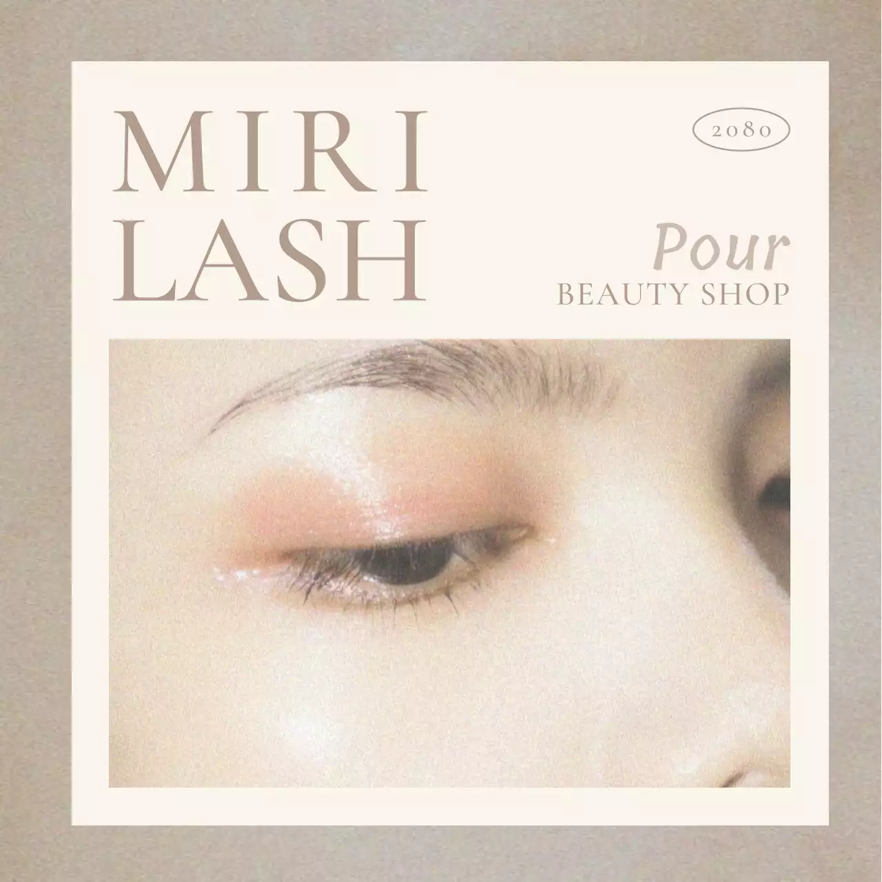 Promouvoir un événement pour des traitements simples des cils dans les tons bruns et beiges