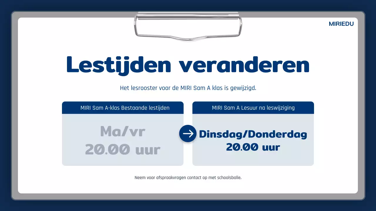 Marineblauwe eenvoudige schoolaankondiging