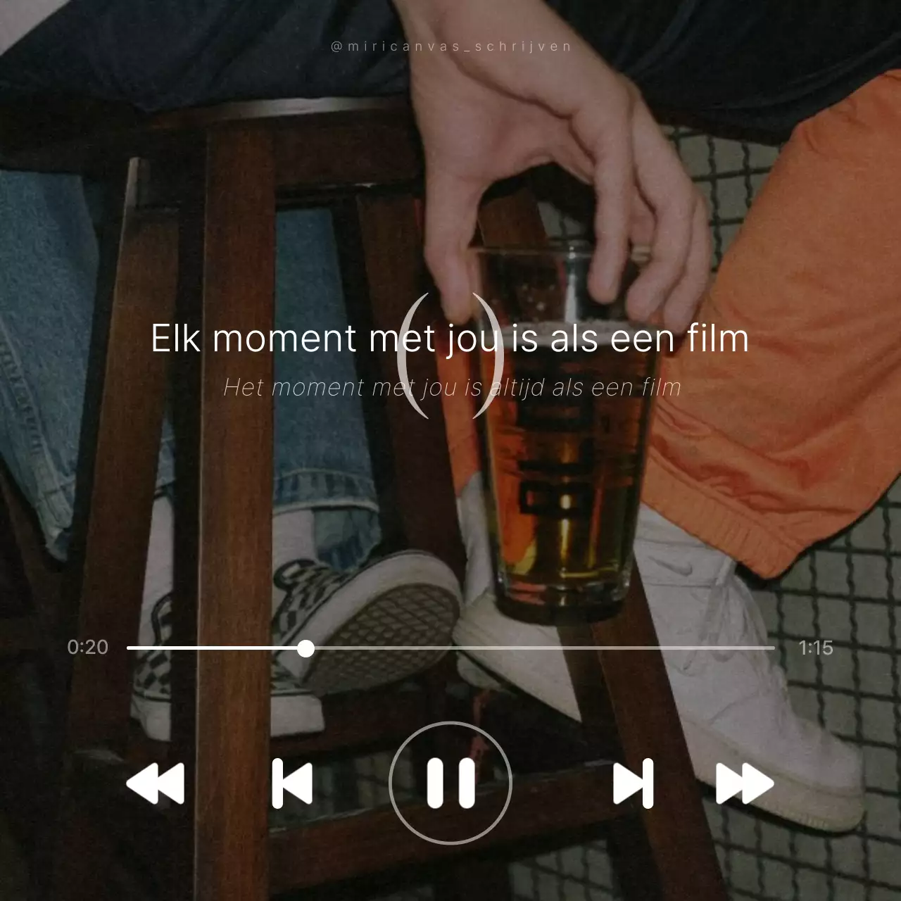 Eenvoudige sentimentele post in oranje en lichtblauw