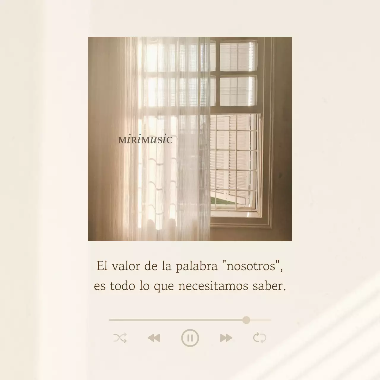 Un sencillo poste sentimental en beige y marfil