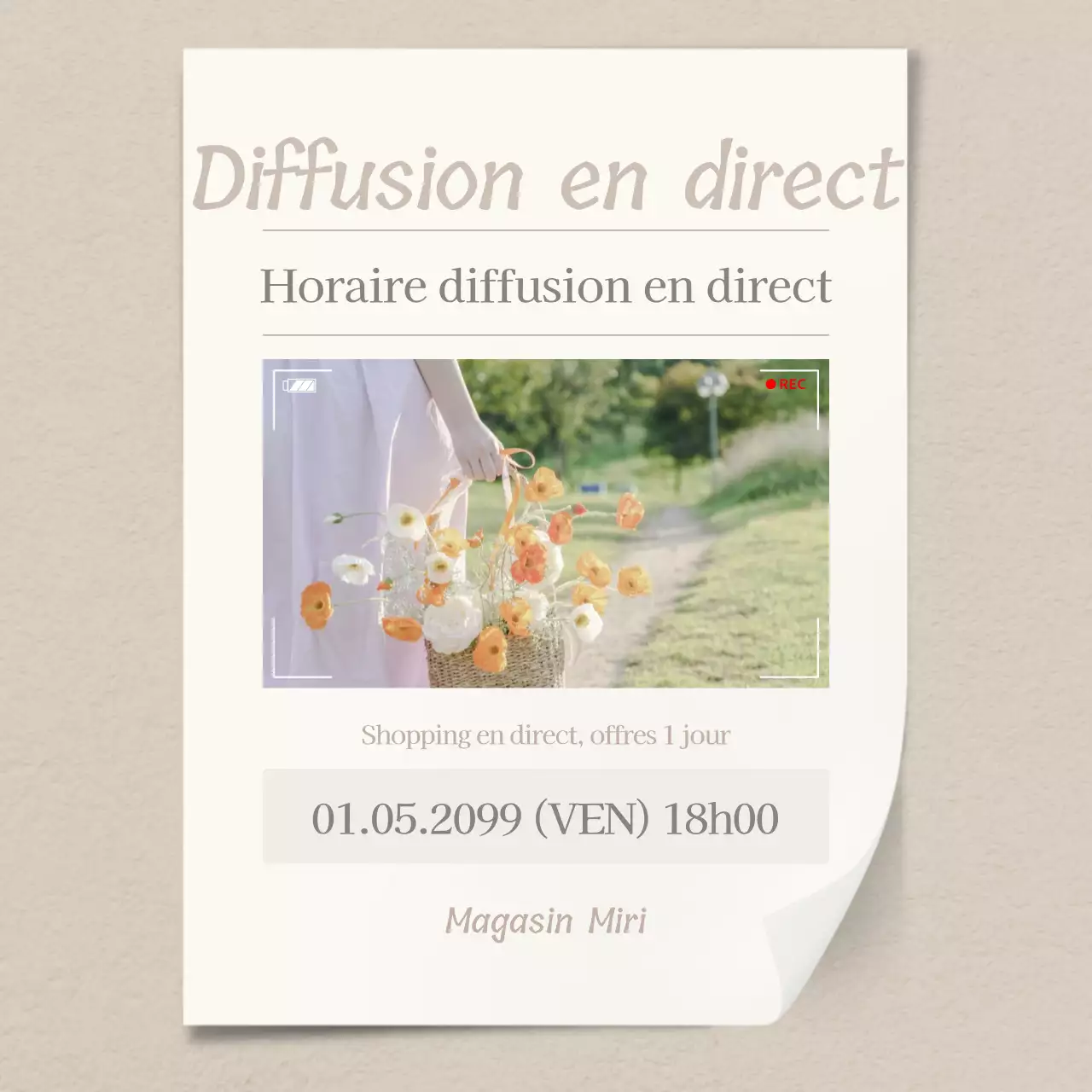 Un hall d'entrée de centre commercial simple et émotionnel en beige et ivoire Tableau d'affichage