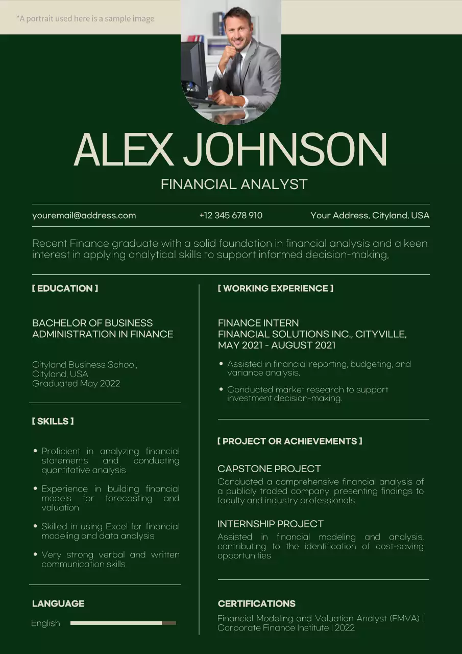 Green Modern Finance Resume