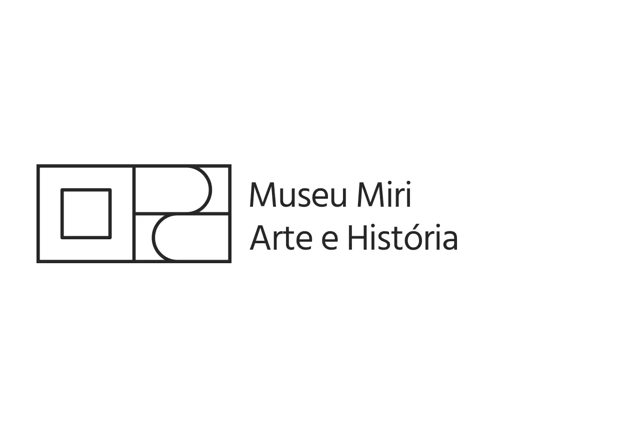 Galeria de arte com formas geométricas para um toque artístico