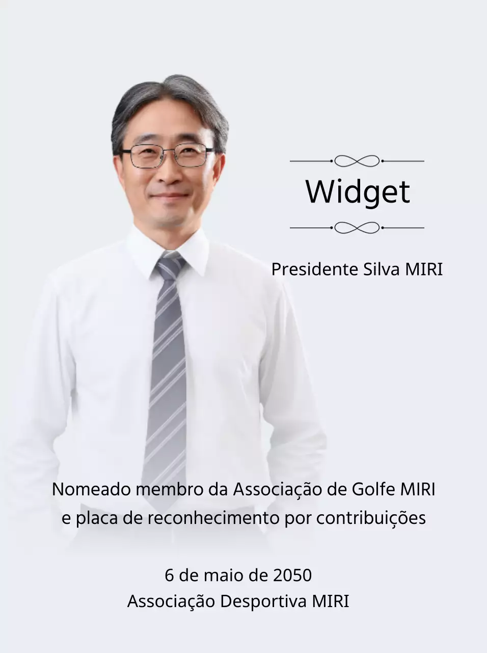 Uma placa encomendada de aspeto elegante com adornos e fotografias