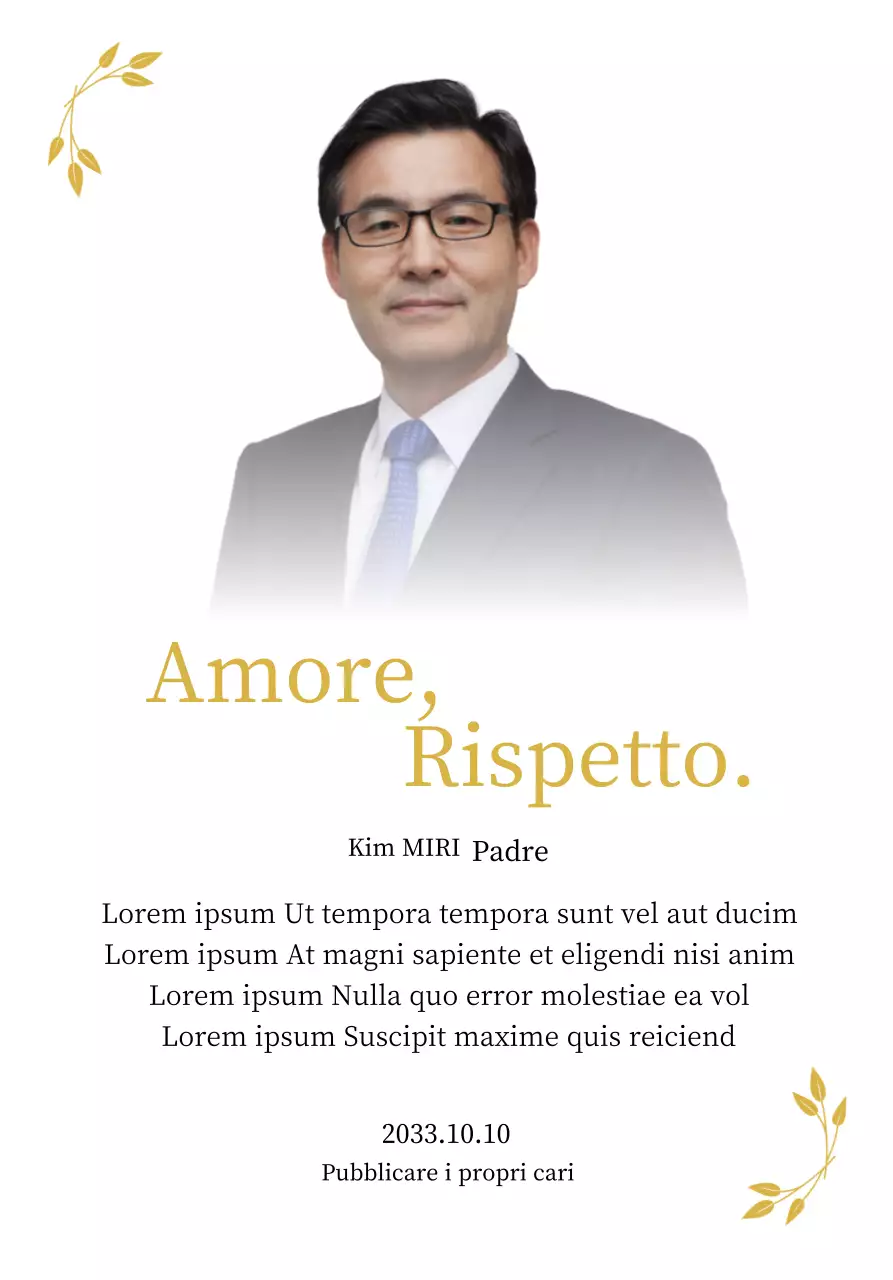 Un biglietto di ringraziamento per la festa della mamma statico e di classe con petali d'oro e una foto