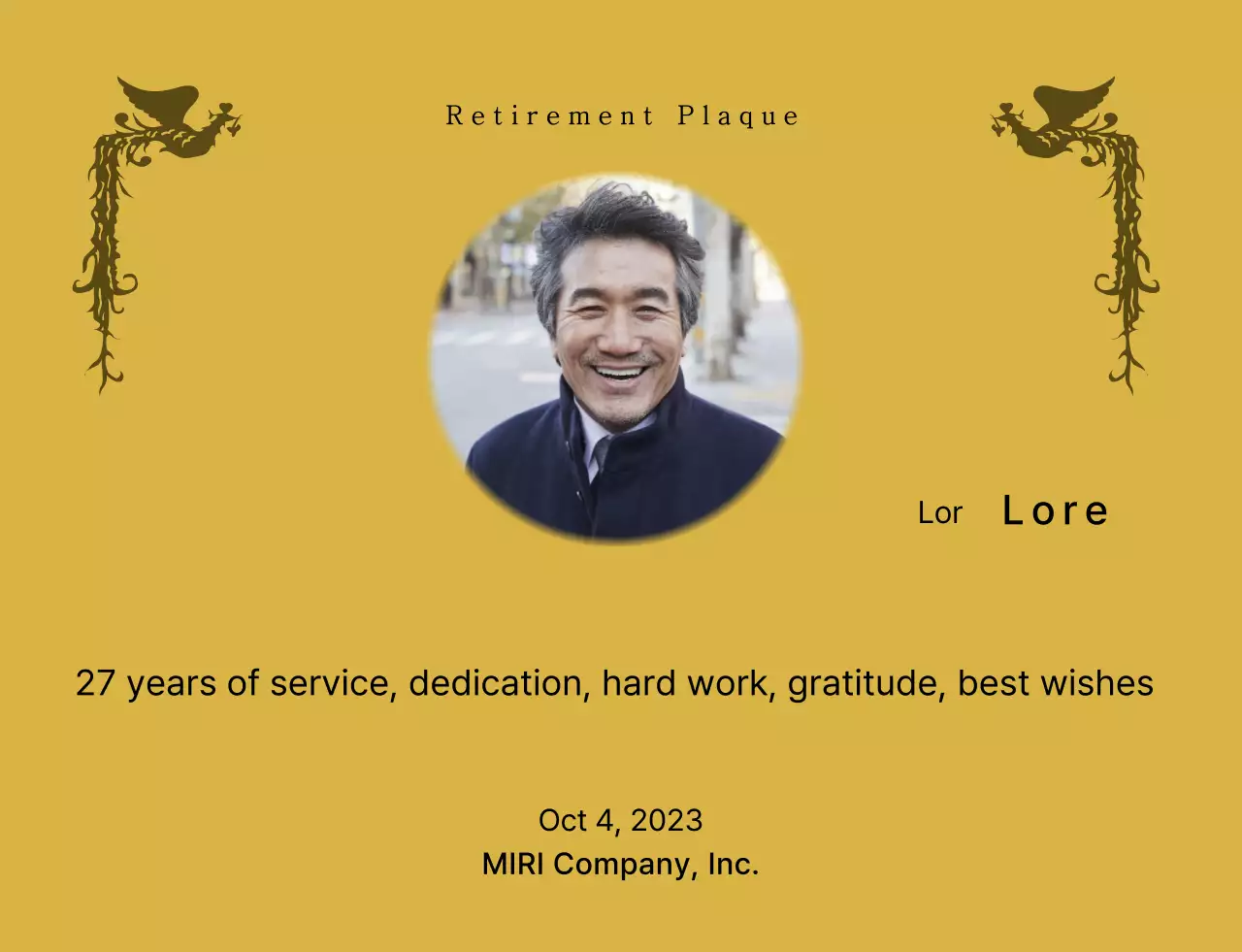 Desain pensiun dengan ilustrasi burung phoenix yang penuh warna dan foto melingkar.